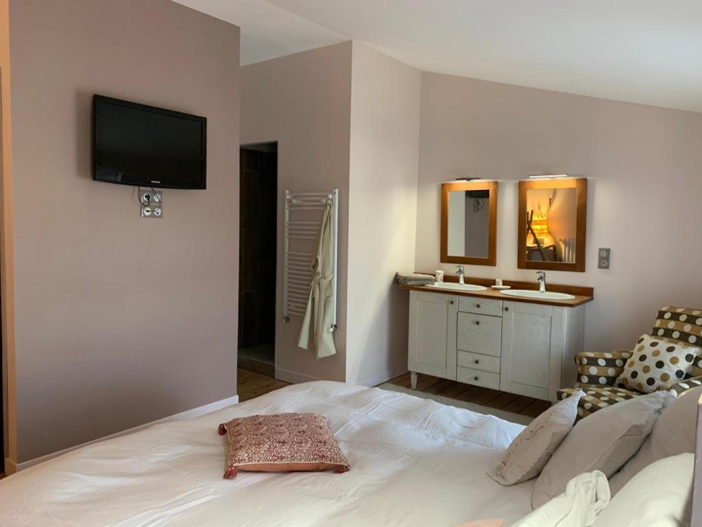 Gite Orget Saint-Macaire Экстерьер фото