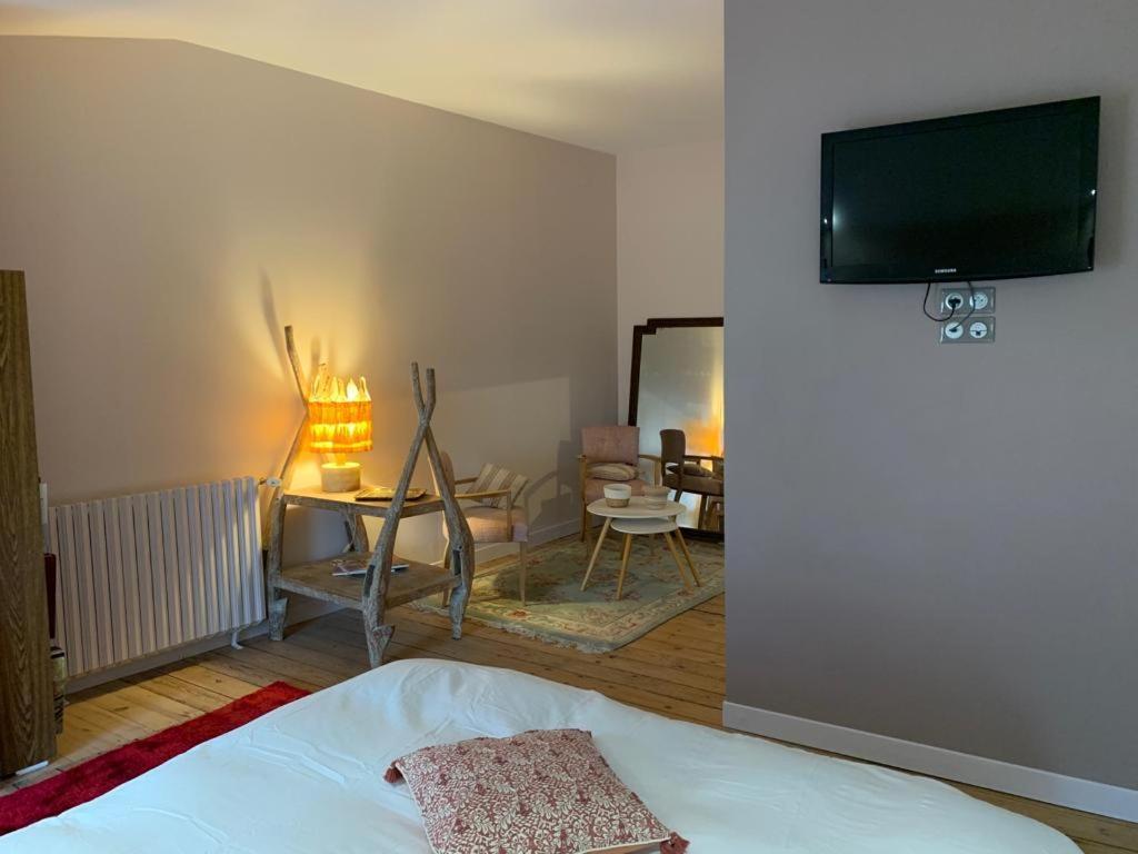 Gite Orget Saint-Macaire Экстерьер фото